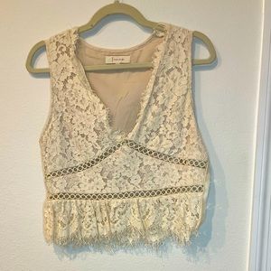 Crop top ivory/off white never worn